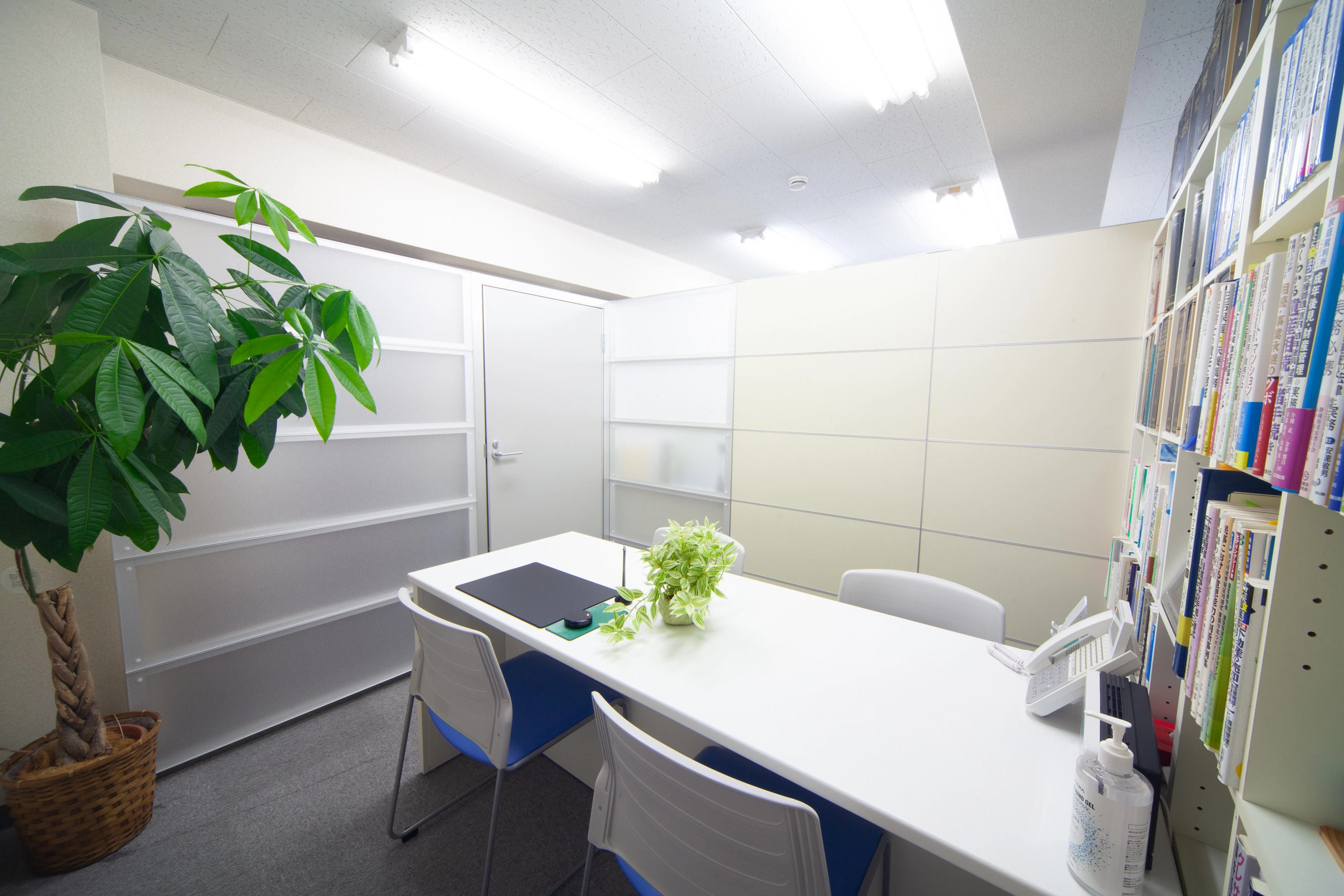 司法書士すぐろ合同事務所(司法書士の求人)の写真3枚目