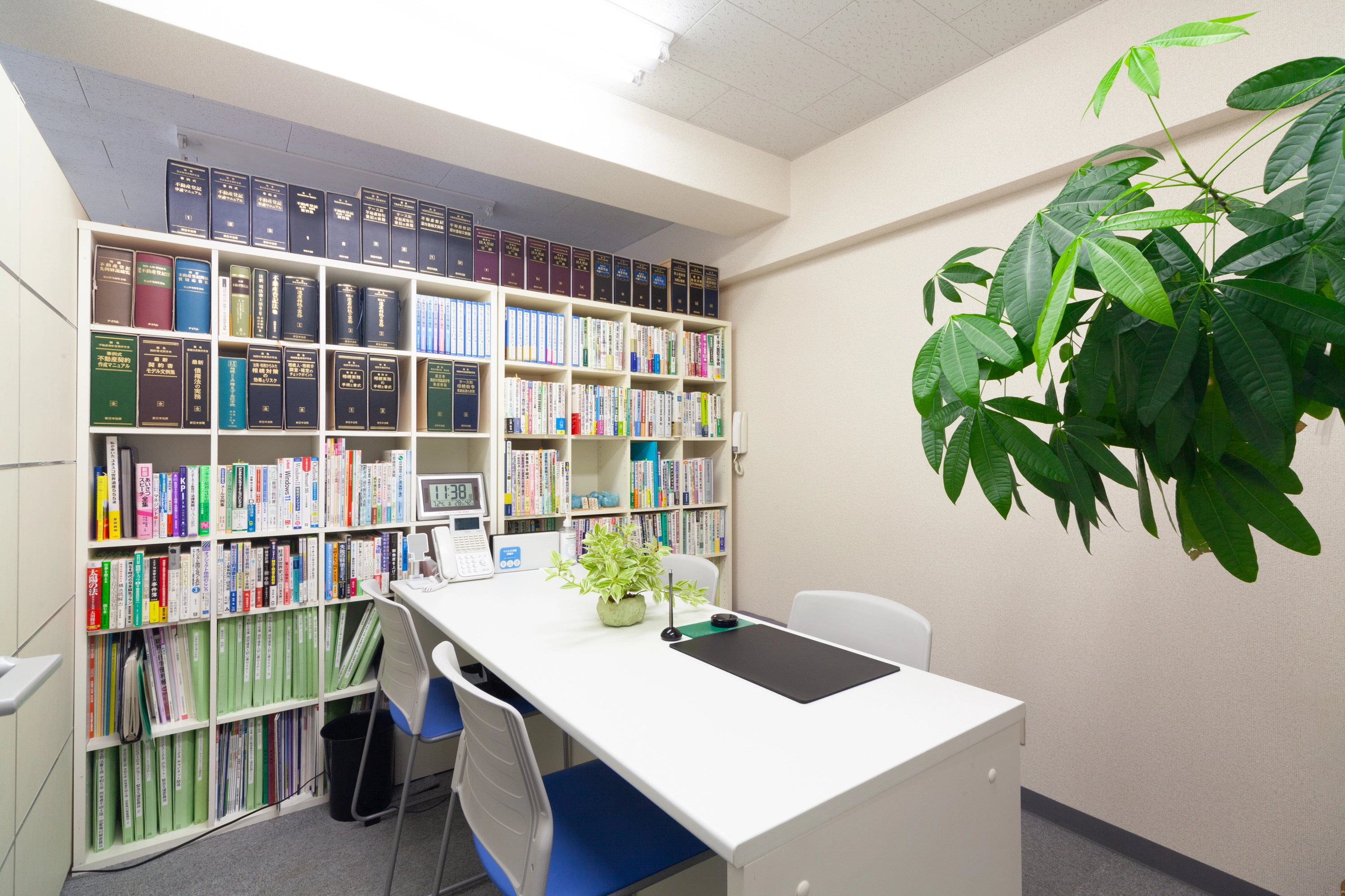 司法書士すぐろ合同事務所(司法書士の求人)の写真2枚目