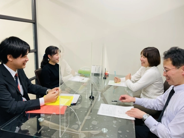 株式会社 士(司法書士補助者の求人)の写真2枚目