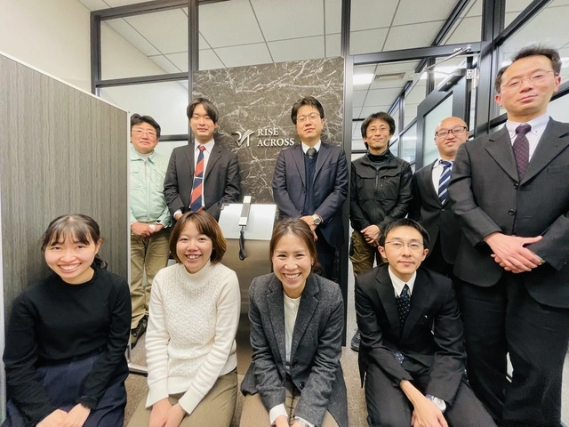 株式会社 士(司法書士補助者の求人)の写真1枚目