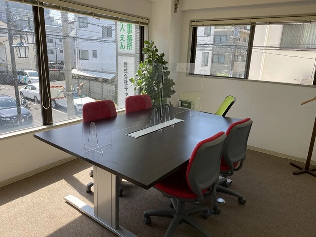 土地家屋調査士法人えん(土地家屋調査士・土地家屋調査士補助・測量士・測量士補・測量助手の求人)の写真2枚目