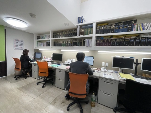 柏の葉司法書士事務所(司法書士補助者の求人)の写真2枚目