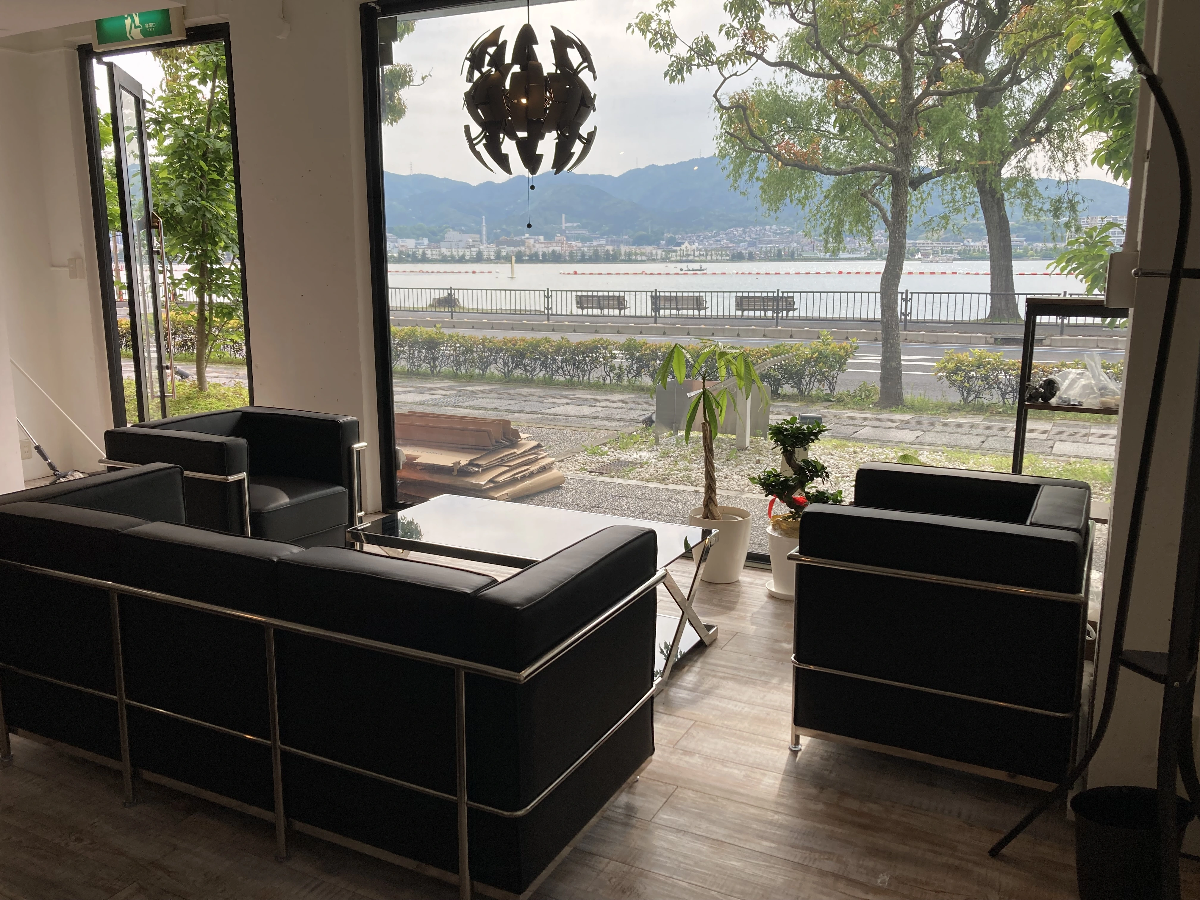 エイト土地家屋調査士法人(土地家屋調査士の求人)の写真3枚目