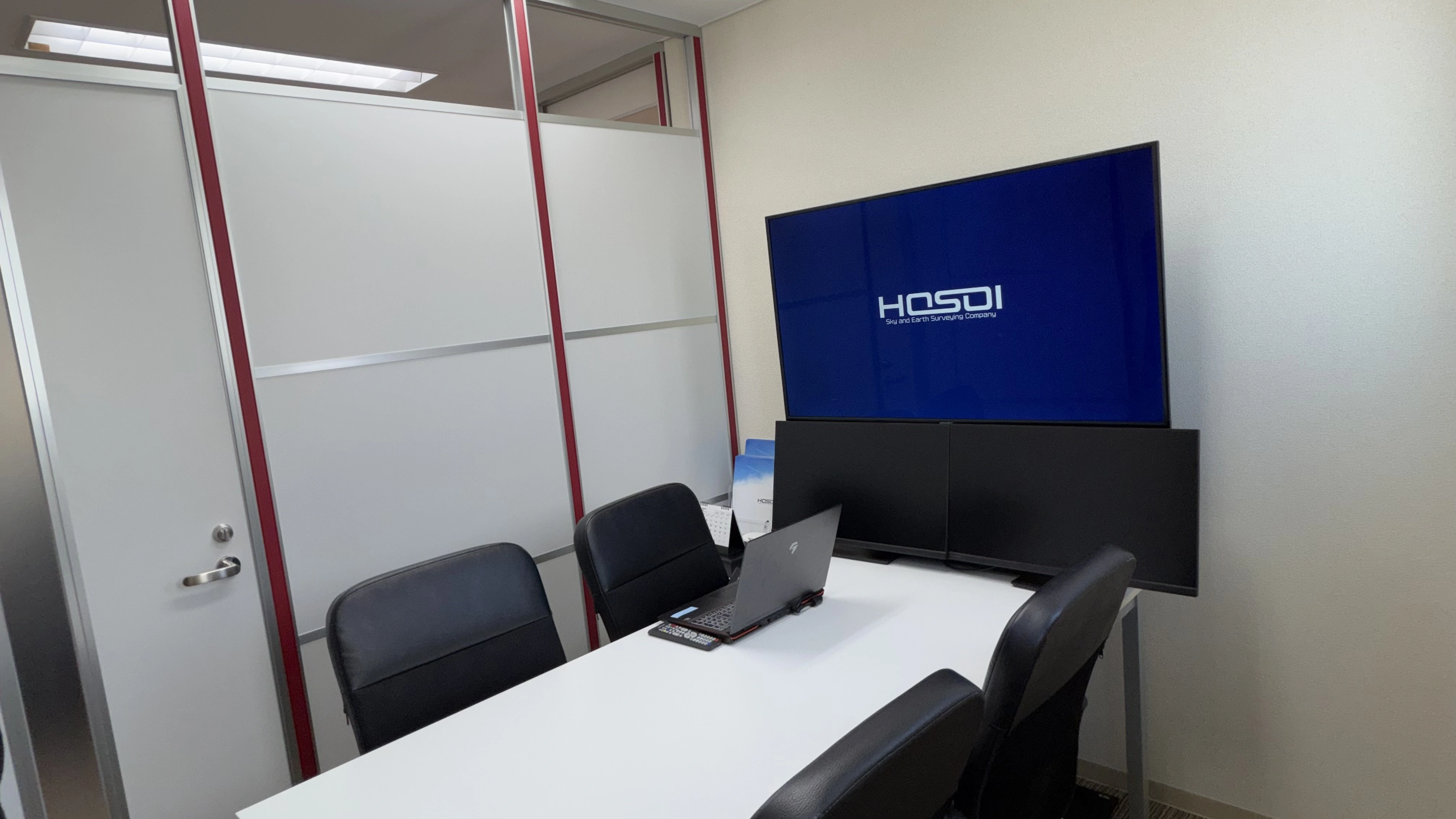 株式会社HOSOI（細井土地家屋調査士事務所）(土地家屋調査士・土地家屋調査士補助者・測量士・測量士補・測量助手の求人)の写真5枚目