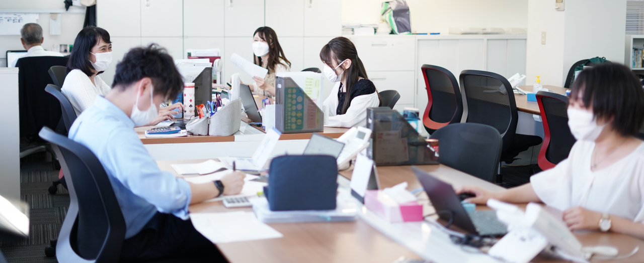 スクエアワン社会保険労務士法人(社会保険労務士・社会保険労務士補助の求人)の写真4枚目
