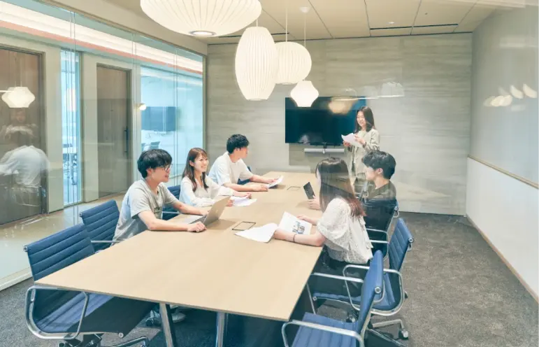 レバレジーズ株式会社の求人