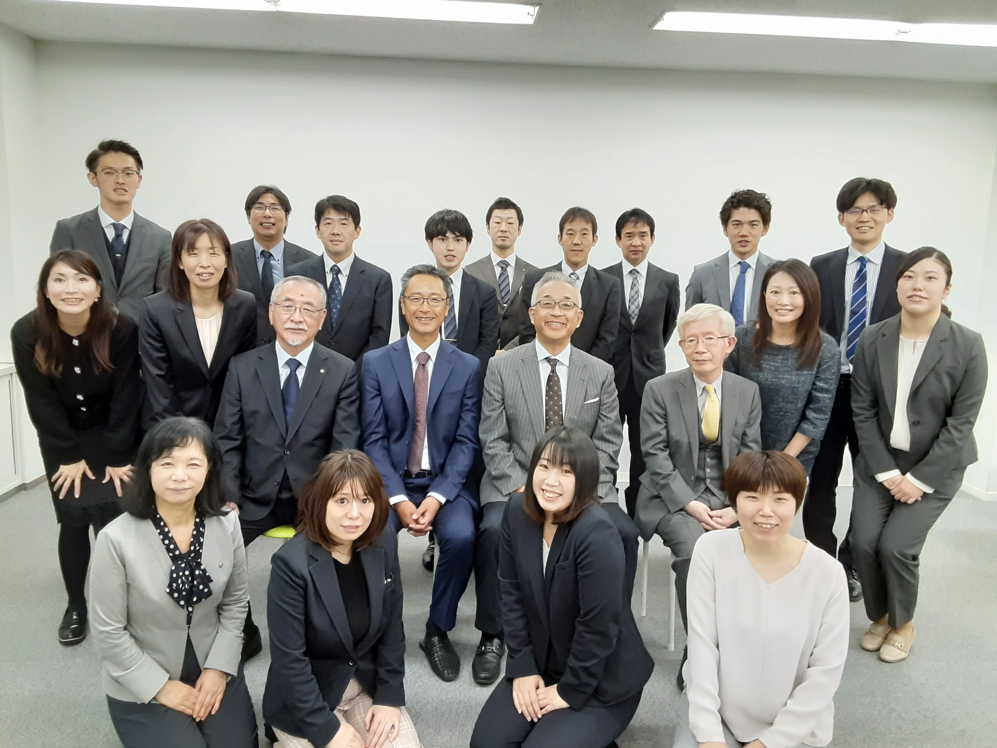 司法書士法人アプローチ(司法書士・行政書士の求人)の写真2枚目