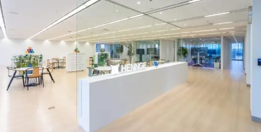 HENNGE株式会社(社会保険労務士・社会保険労務士補助・労務の求人)の写真2枚目