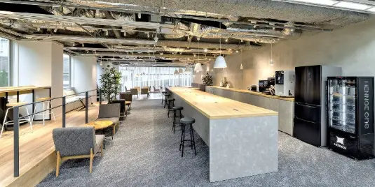 HENNGE株式会社(社会保険労務士・社会保険労務士補助・労務の求人)の写真3枚目