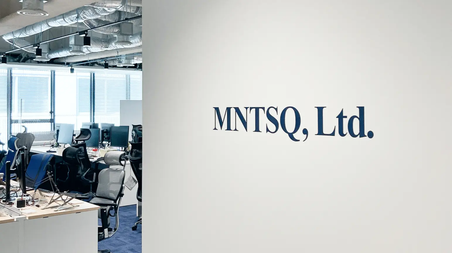 MNTSQ株式会社(法務の求人)の写真3枚目