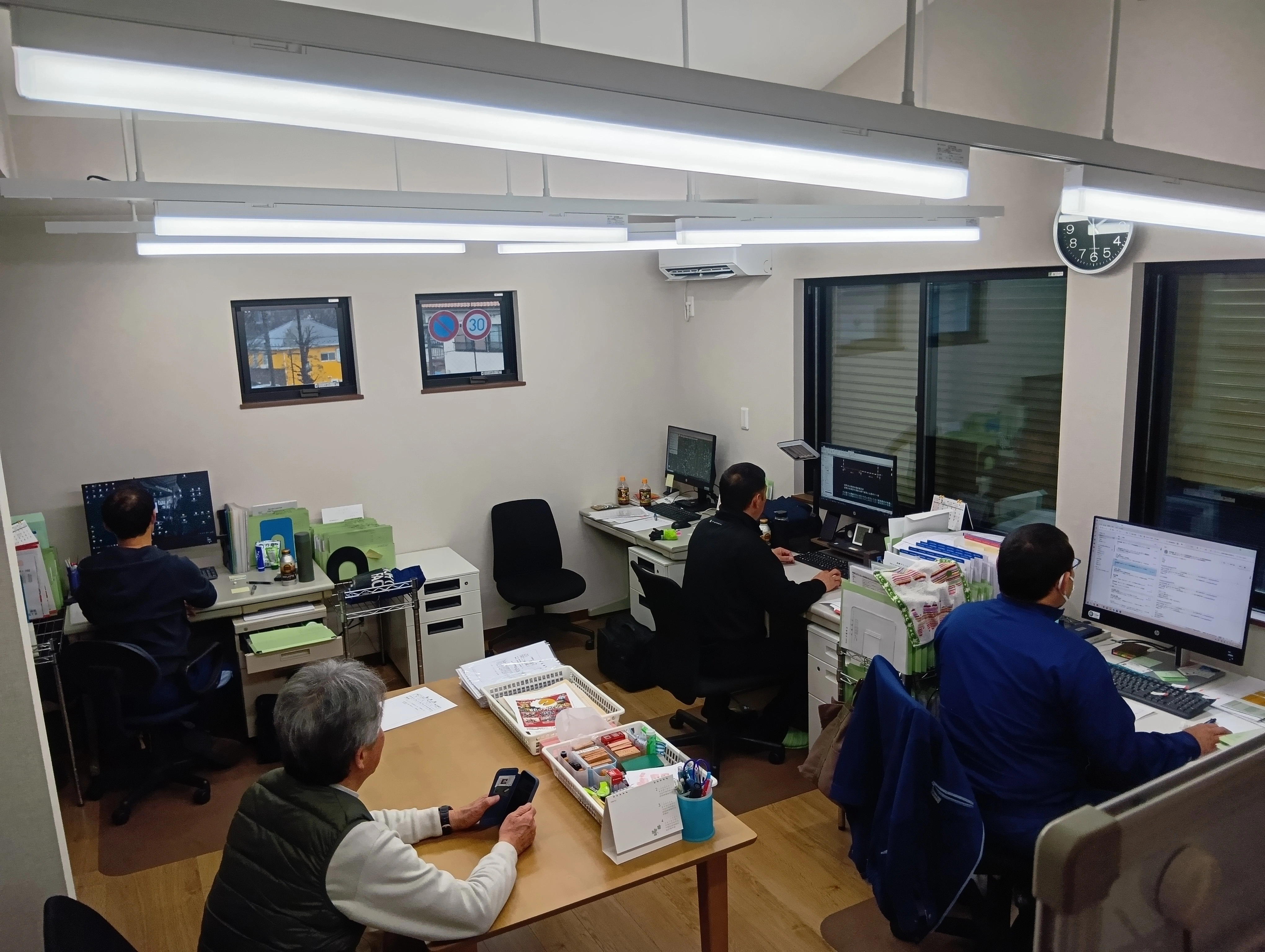 土地家屋調査士法人アドフィールド登記測量事務所（株式会社アドフィールド）(土地家屋調査士・土地家屋調査士補助者・測量士・測量士補・測量助手の求人)の写真2枚目