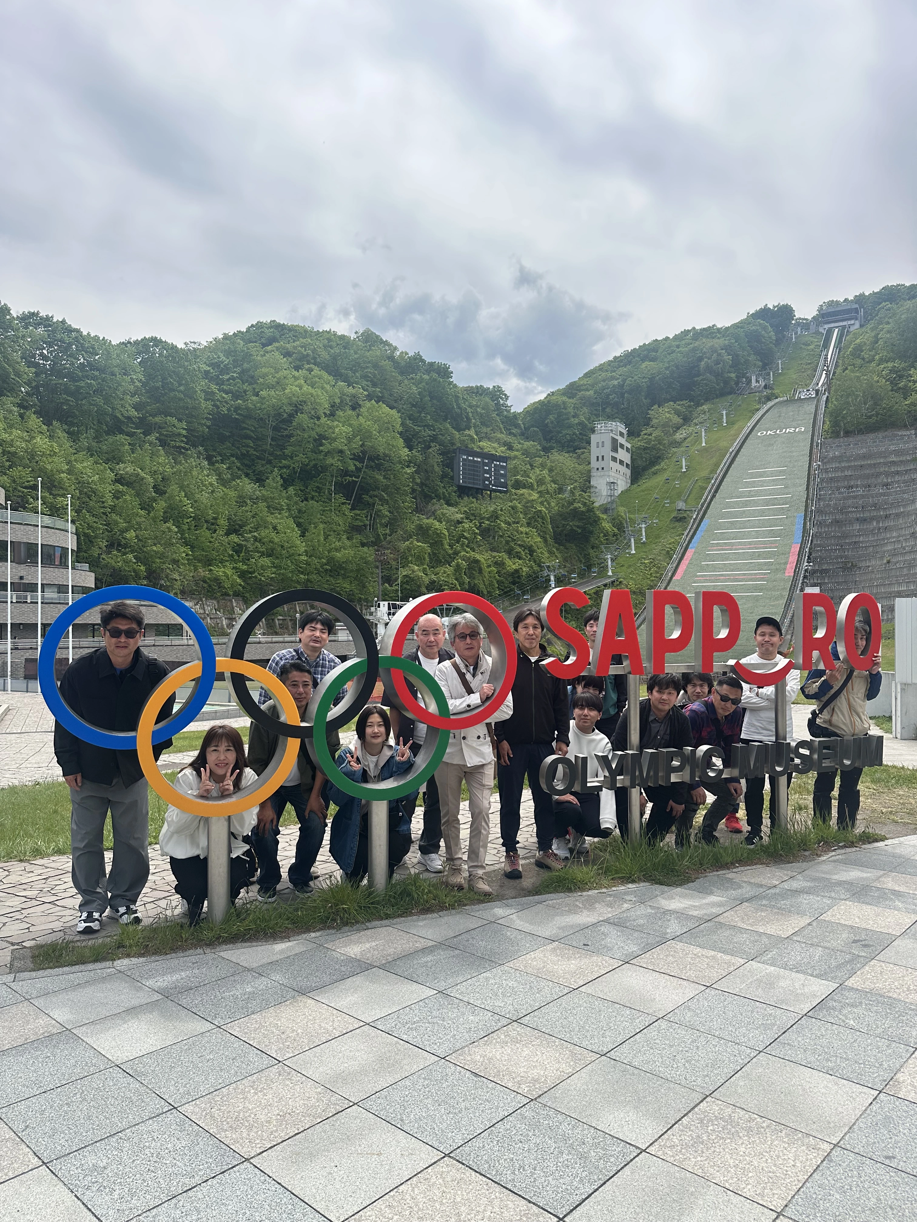 土地家屋調査士法人アドフィールド登記測量事務所（株式会社アドフィールド）(土地家屋調査士・土地家屋調査士補助者の求人)の写真2枚目