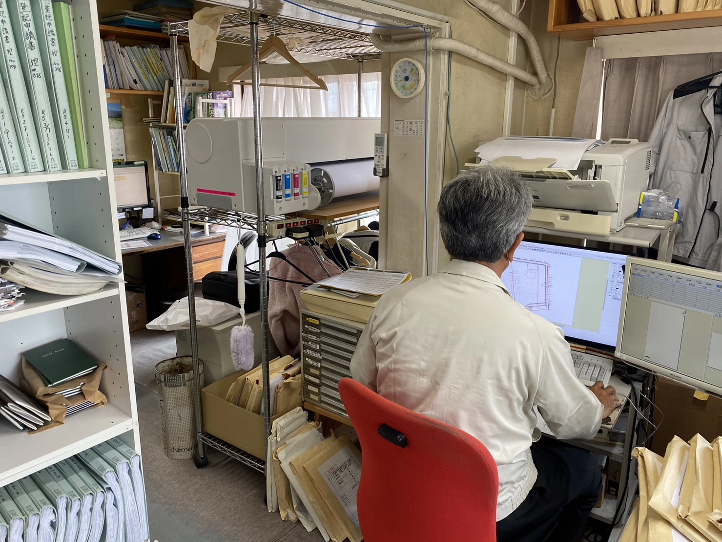 有限会社 細貝測量事務所(土地家屋調査士補助・測量士・測量士補・測量助手の求人)の写真3枚目