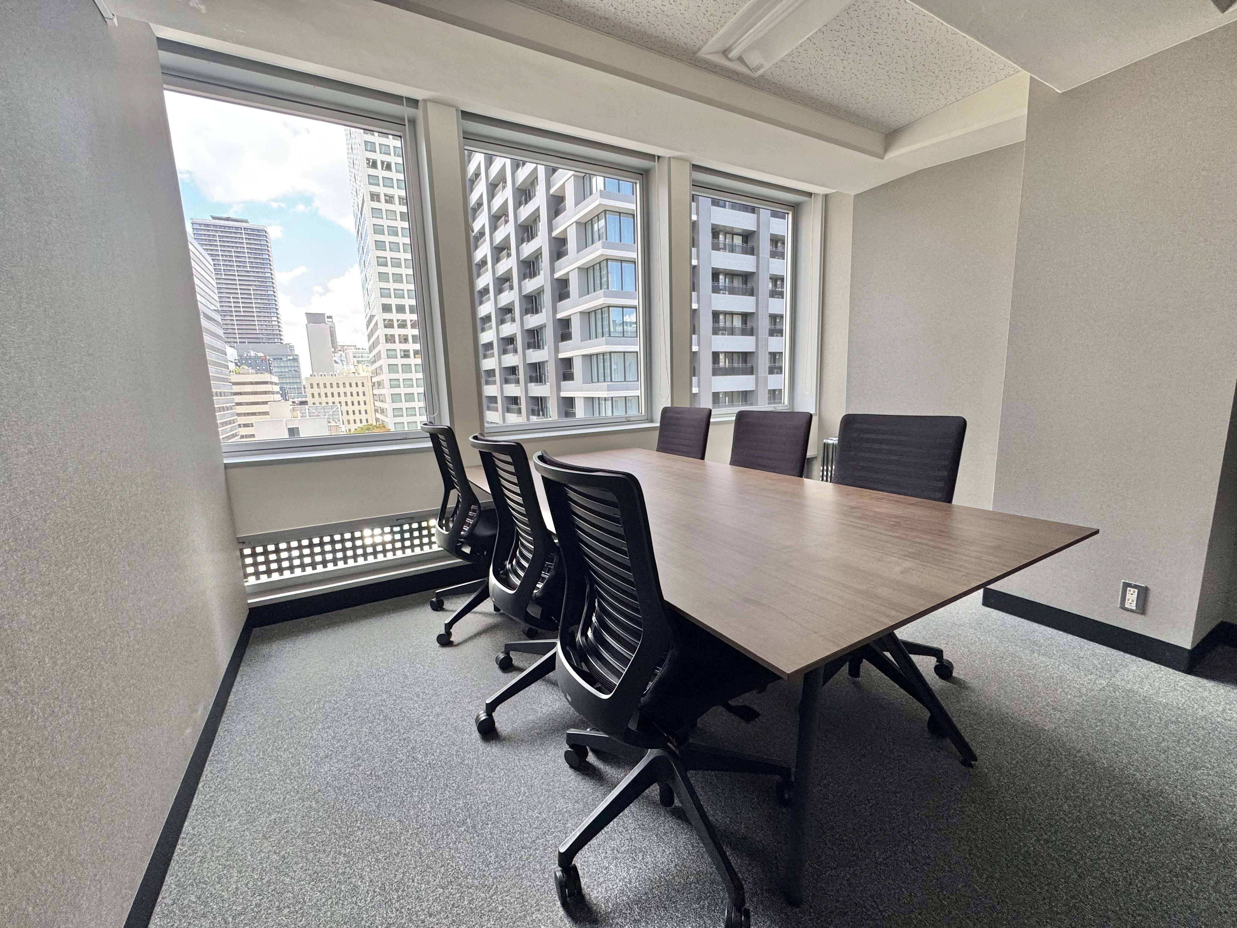 SAKURA司法書士法人(司法書士補助者の求人)の写真3枚目