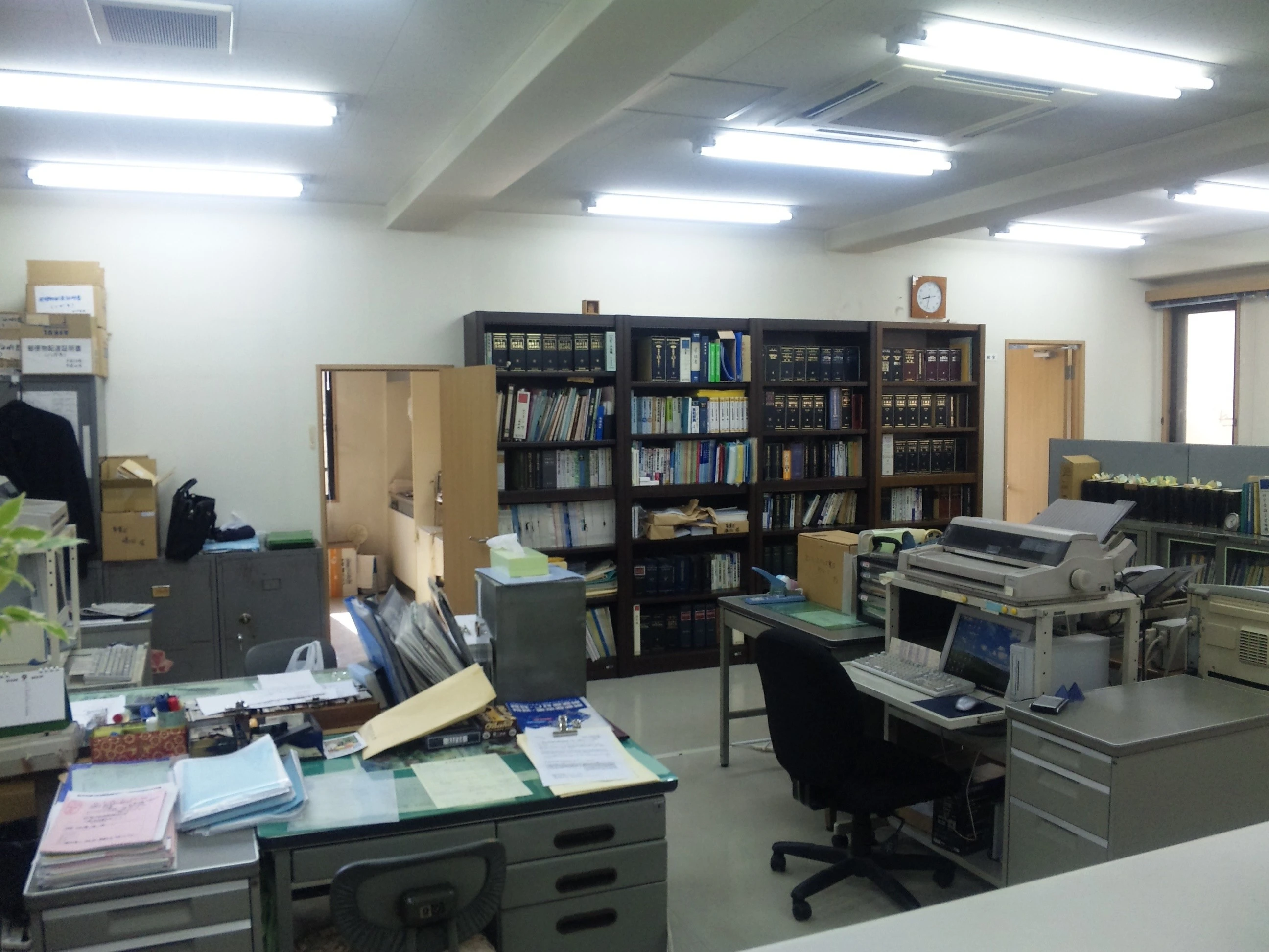 嶋田合同事務所(司法書士・土地家屋調査士)(土地家屋調査士・土地家屋調査士補助者・測量士・測量士補・測量助手の求人)の写真2枚目