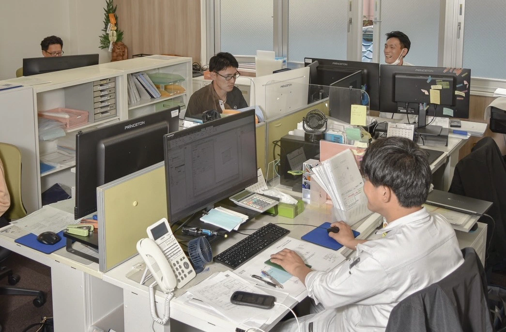 土地家屋調査士法人リーガルフロンティアWEST(土地家屋調査士・土地家屋調査士補助者の求人)の写真4枚目